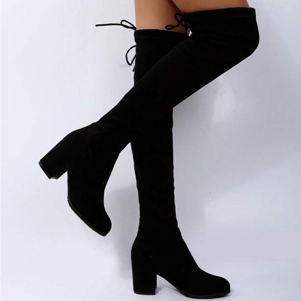 NWT ! Elegant Black Over-the-Knee Boots